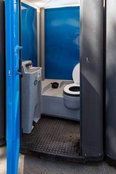 Portable Toilet Options We Offer in East Dublin, GA